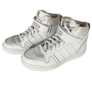 Adidas Postmove Mid Top Basketball Shoes, Women’s 7